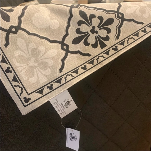 NWT Set of 4 Disney Homestead Collection placemats - Picture 4 of 4